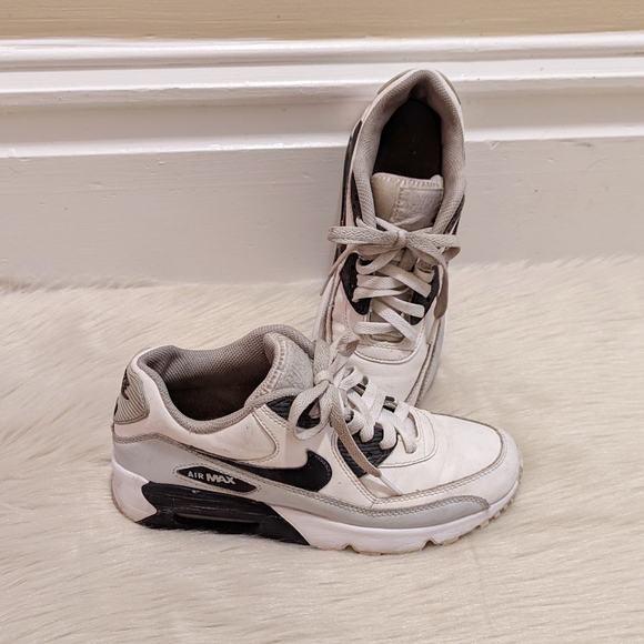 Nike Other - Nike Air Max black white and gray sneakers youth 5.5